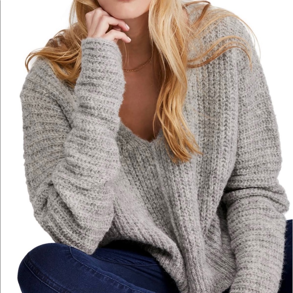 FREE PEOPLE - GREY SWEATER - L - NWT